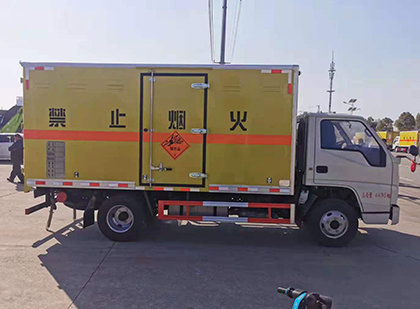 孝南爆破器材运输车